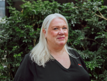 Profile photo of Sharon Reeves